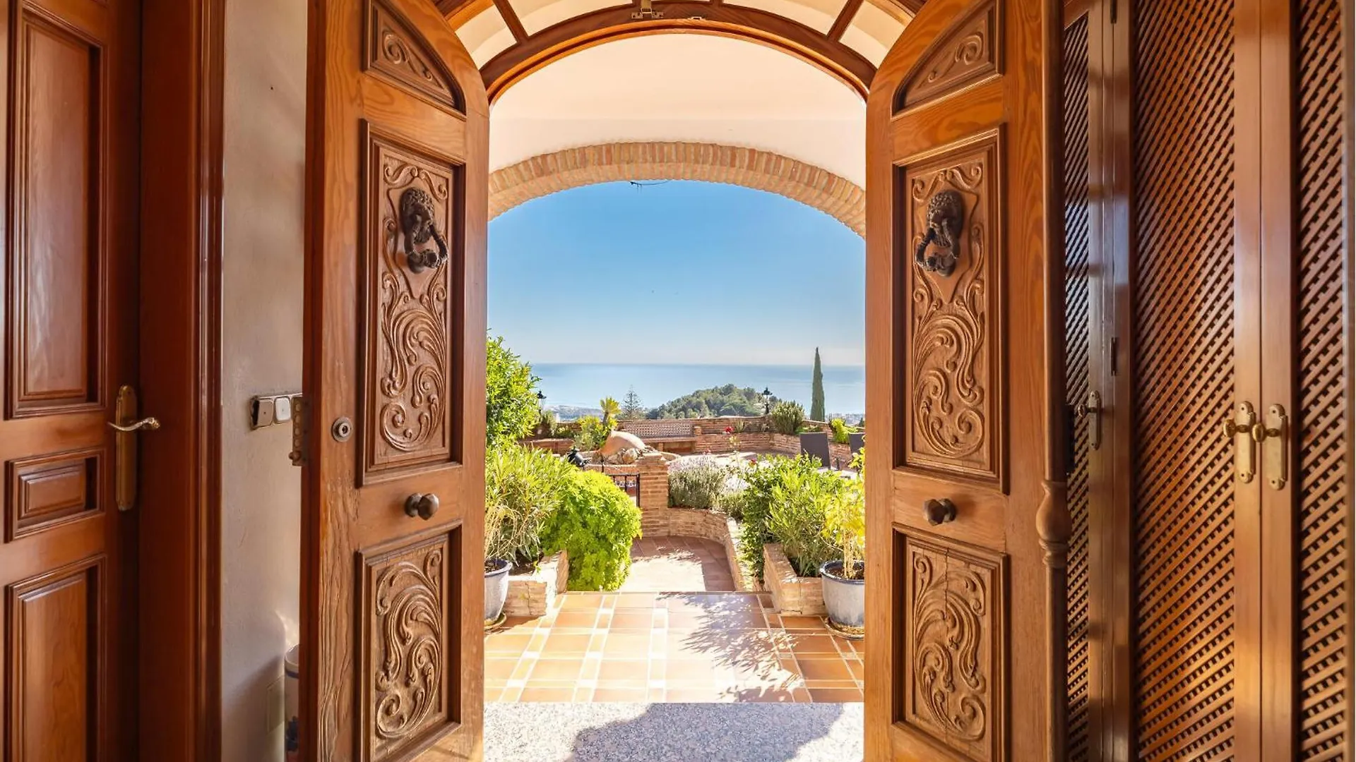 4 Bedroom Gorgeous Home In Mijas Holiday home