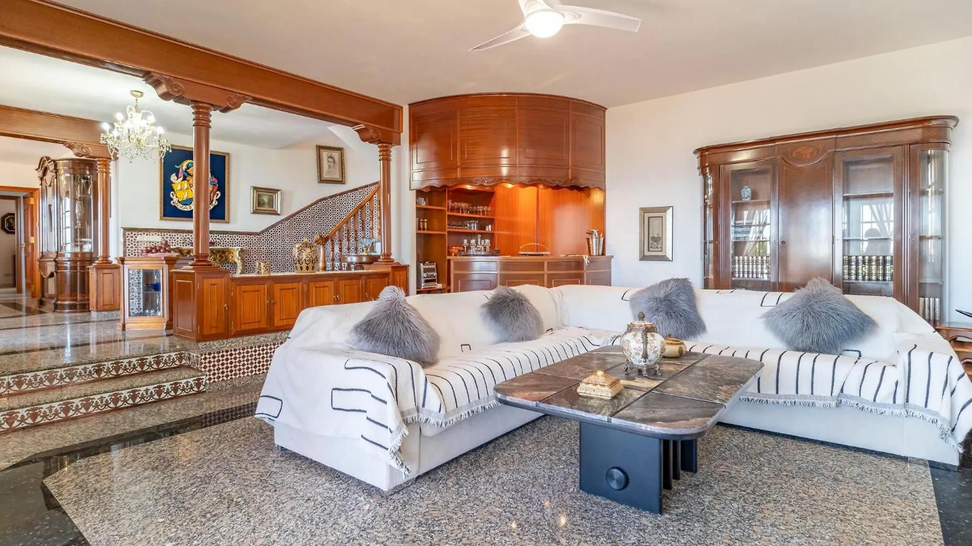 4 Bedroom Gorgeous Home In Mijas Holiday home